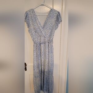 NWOT NEW Aovenlia Light Blue Wrap Ruffle Dress, Sz L